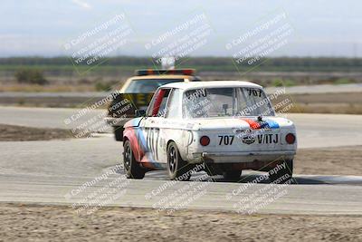 media/Sep-28-2025-24 Hours of Lemons (Sun) [[5dfe0e5f6e]]/11am (Cotton Corners)/